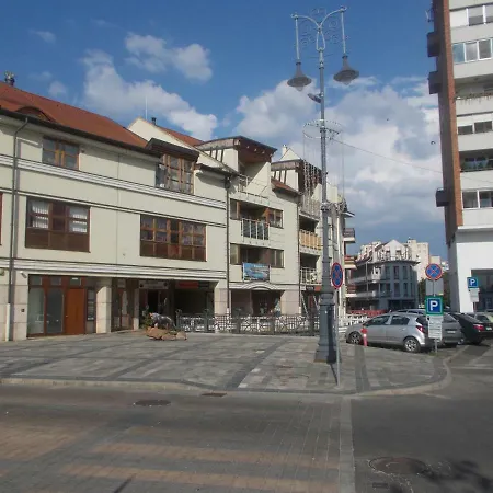 Guest house Retron Szinva-lux *